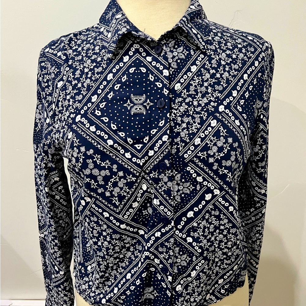 Divided by H&M Button Down Shirt-size 8